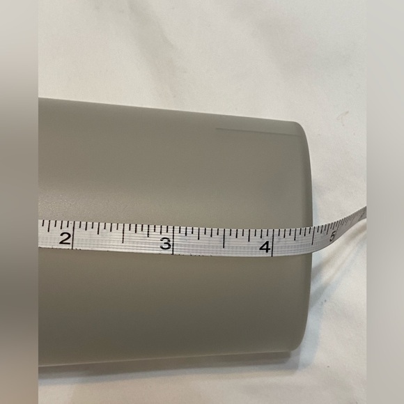 Elegant Frosted Grey Plastic cups set of 8 - Picture 3 of 4